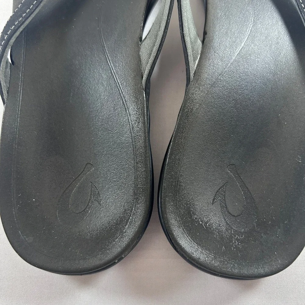 OluKai Ho'opio Sandals Womens 10 Black Water-Resistant Comfort Flip Flops Casual
